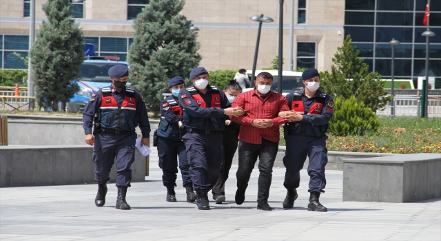 Kayseri’de çıkan silahlı kavgada ağabeykardeş yaralandı