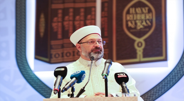 Diyanet İşleri Başkanı Erbaş, ”Hayat Rehberi Kur’anKonulu Tefsir” projesi tanıtımında konuştu: