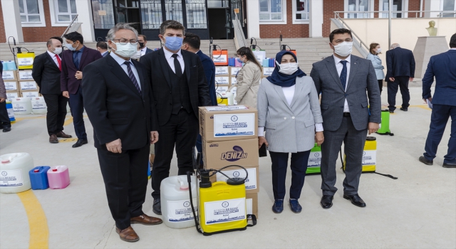 Kahramankazan’da okullara hijyen seti dağıtıldı