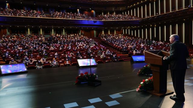 Cumhurbaşkanı Erdoğan, 15 bin öğretmenin atama töreninde konuştu: