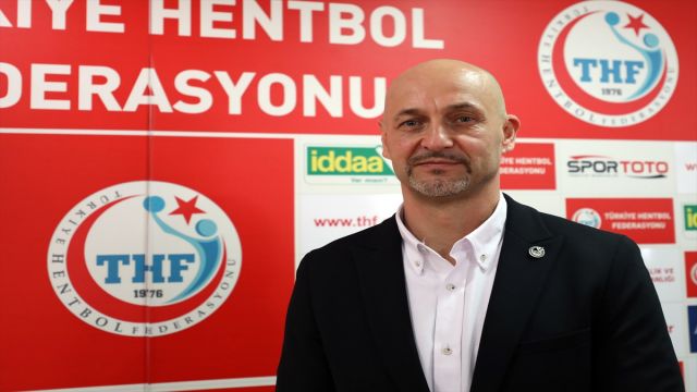 A Milli Kadın Hentbol Takımı Başantrenörlüğüne Costica Buceschi getirildi