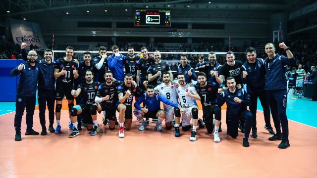 Halkbank, Atina'da final için mücadele edecek