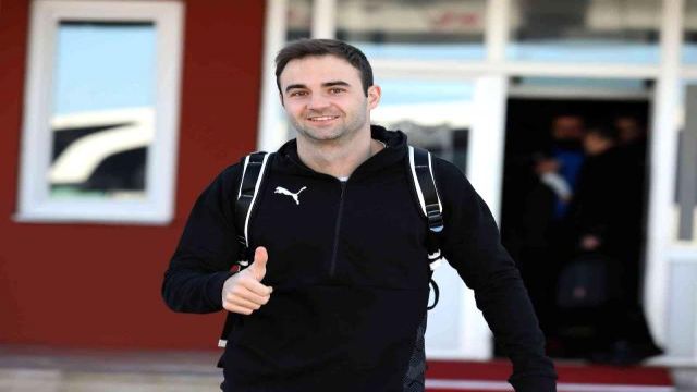 Sivasspor kupa maçı için Bandırma'ya gitti