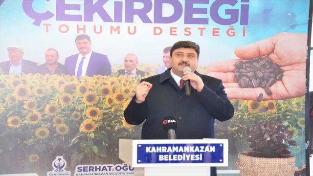 Kahramankazan Belediyesinden çiftçilere yağlık ayçiçeği tohumu desteği