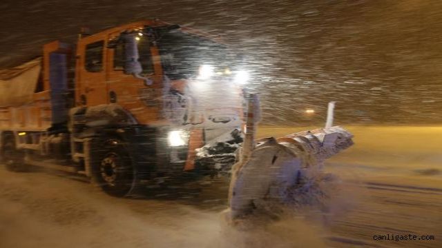 Sivas-Malatya kara yolu tır ve çekici trafiğine açıldı