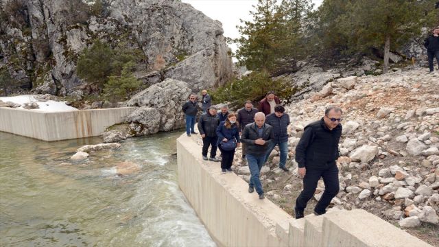 Derebucak'ta düdenlere akan sular Konya Kapalı Havzası'na aktarılacak