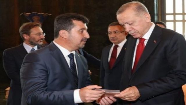 Cumhurbaşkanı Erdoğan ASBÜ Rektörü Arıcan'ın külliye'de kabul etti