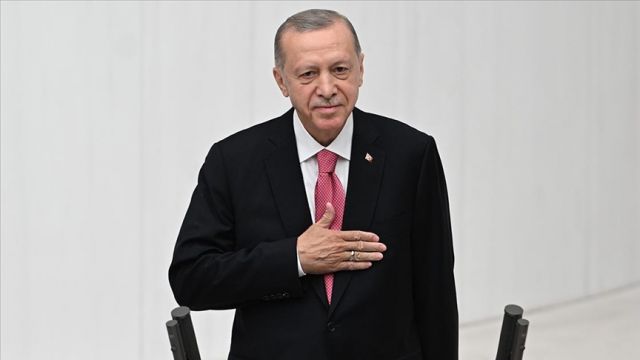 Cumhurbaşkanı Erdoğan TBMM'de yemin etti...