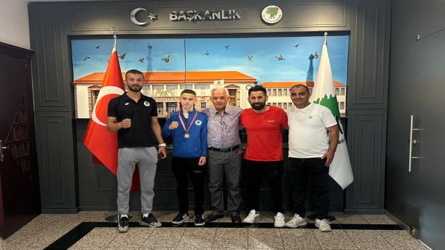 Türkiye Üçüncüsü Emir’den Başkan Şahin’e Ziyaret