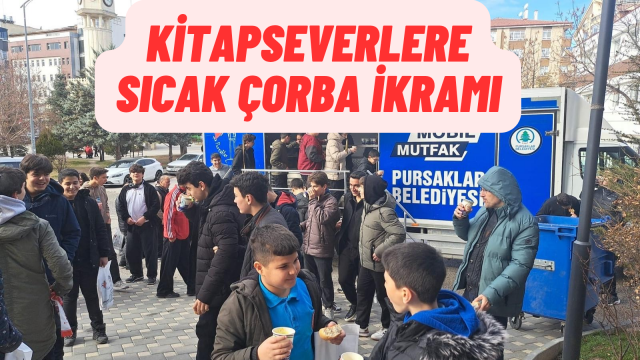 Pursaklar 3. Kitap Günleri'nde Kitaplar Arasında Sıcak Çorba İkramı