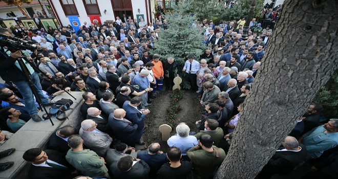 Nuri Pakdil'in cenazesi defnedildi...